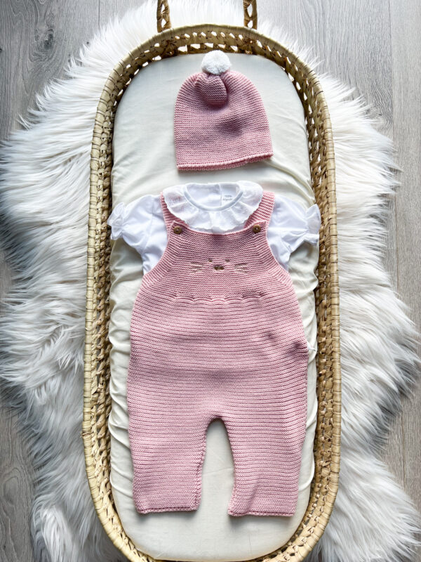 Conjunto em jardineira gatinho